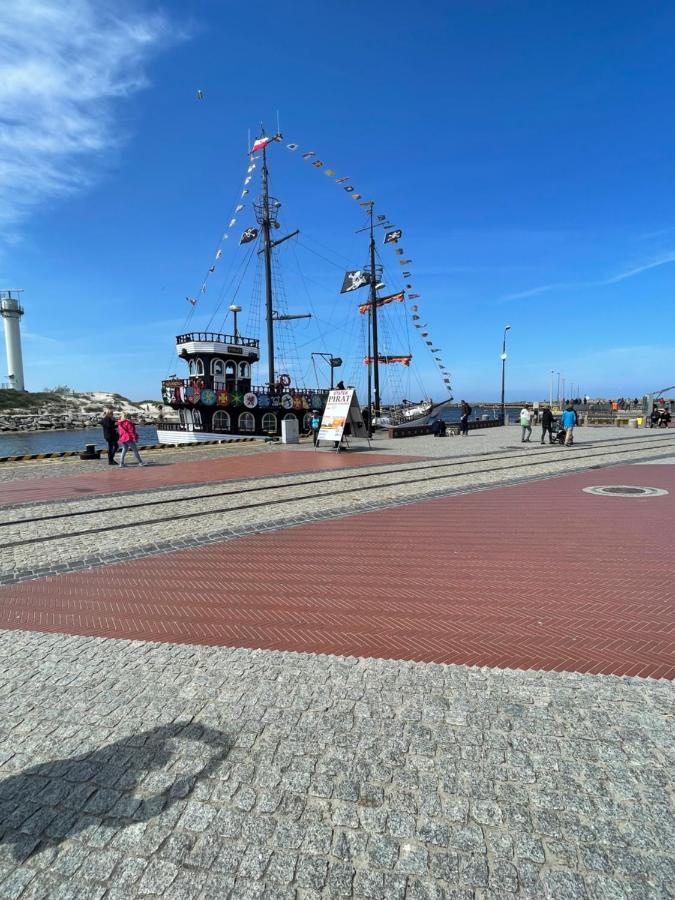 Morski Zakatek Kolobrzeg - Dom Z Ogrodem Na Wylacznosc Luaran gambar
